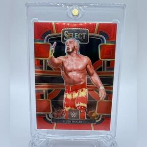 2024 Panini Select WWE Concourse Red Prizm #81 Hulk Hogan 141/175 with Hard Case
